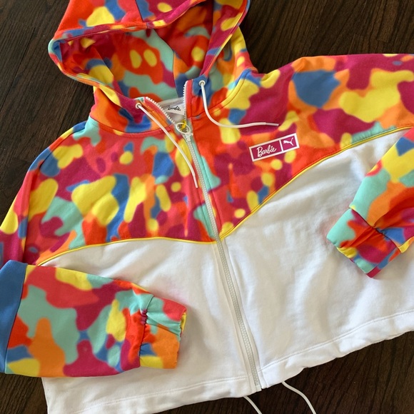 PUMA x BARBIE Ltd EDITION ZIP HOODIE - Picture 2 of 5